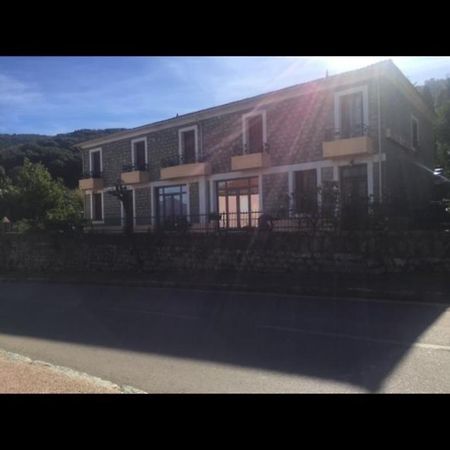 פיאנה Hotel Les Calanques מראה חיצוני תמונה