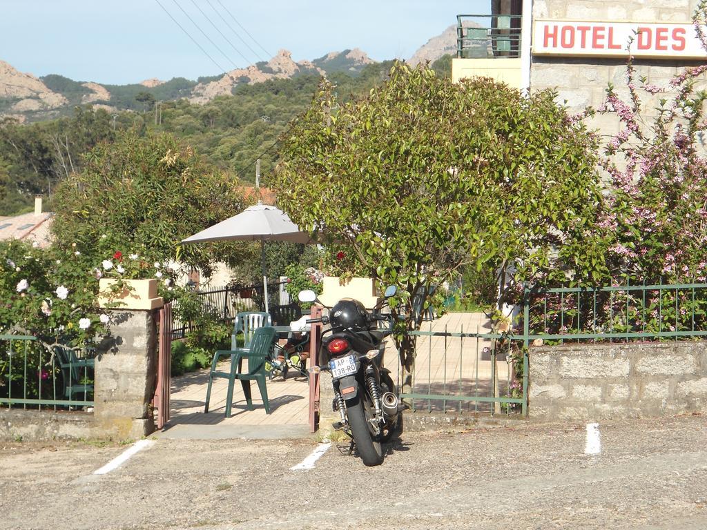 פיאנה Hotel Les Calanques מראה חיצוני תמונה