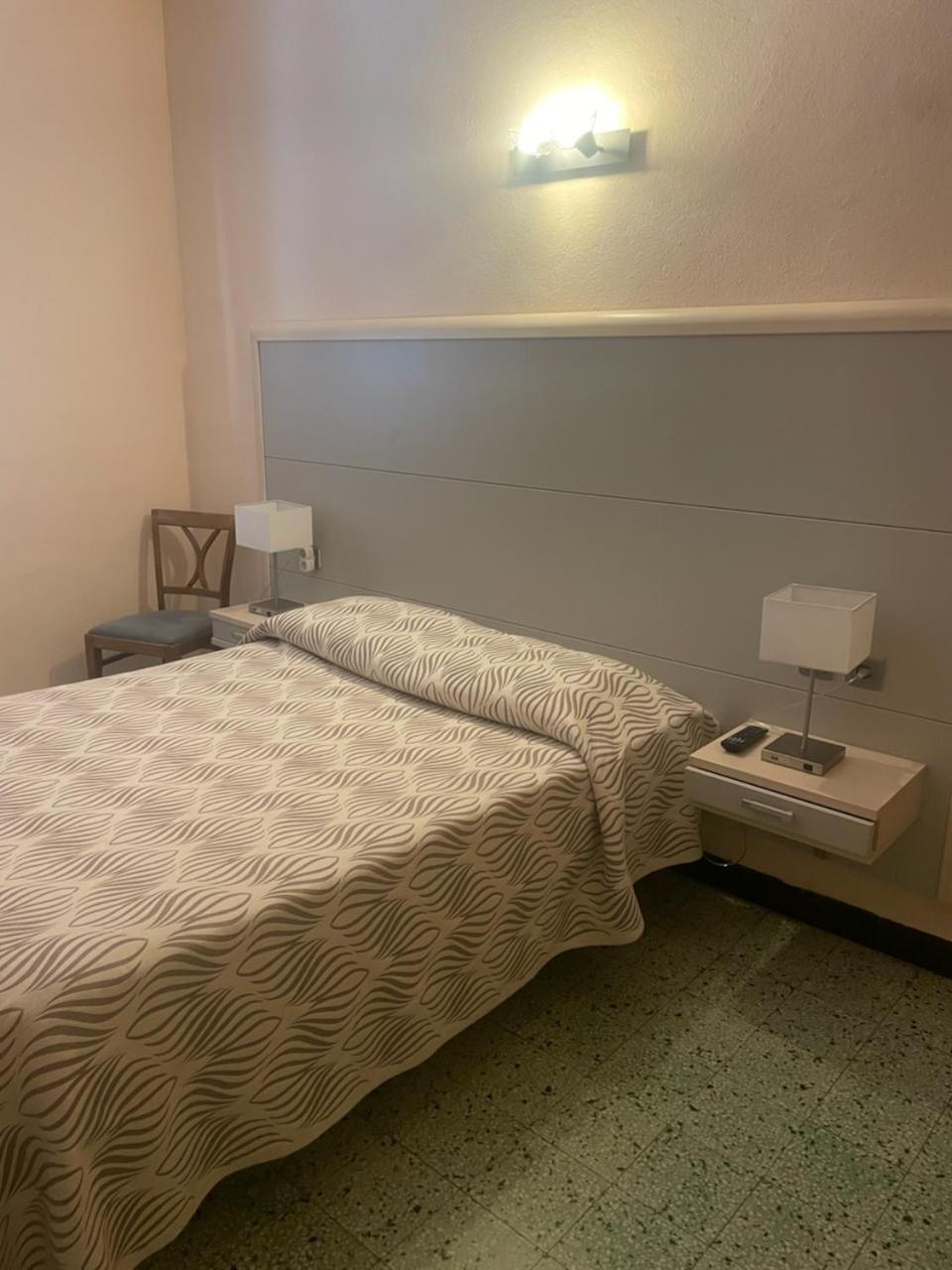 פיאנה Hotel Les Calanques מראה חיצוני תמונה